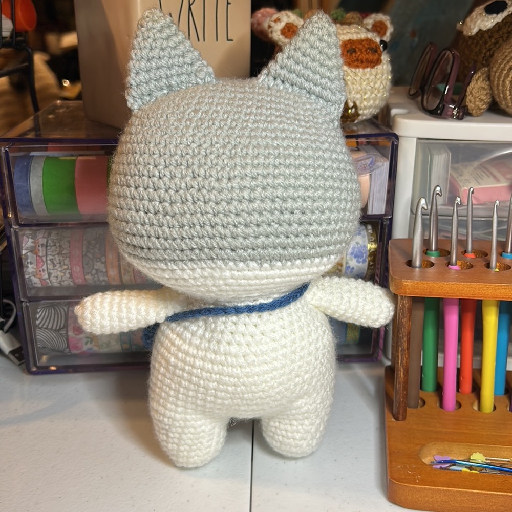 Big cat amigurumi🐈‍⬛handmade crocheted toy stuffed toy gift cat lover gift😻 - Picture 5 of 5